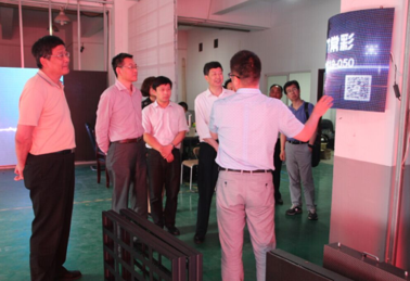 常州大學黨委浦玉忠、副校長芮國強，常州市政協副主席、三會會長顧森賢，常州市中小企業促進中心主任胥加祥等領導來我司參觀考察